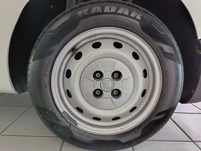 Fiat Fiorino view 9