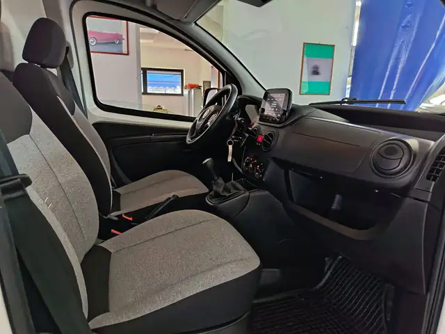 Fiat Fiorino view 11