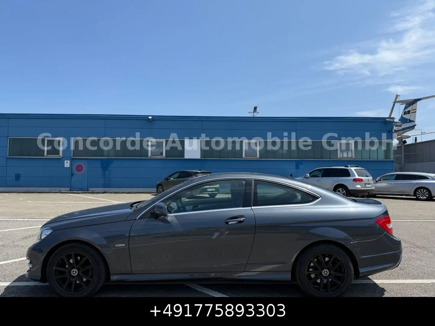 Mercedes-Benz C 200 C Coupe CGI C Edition Bi-XENON NAVI PANO Grau - 2