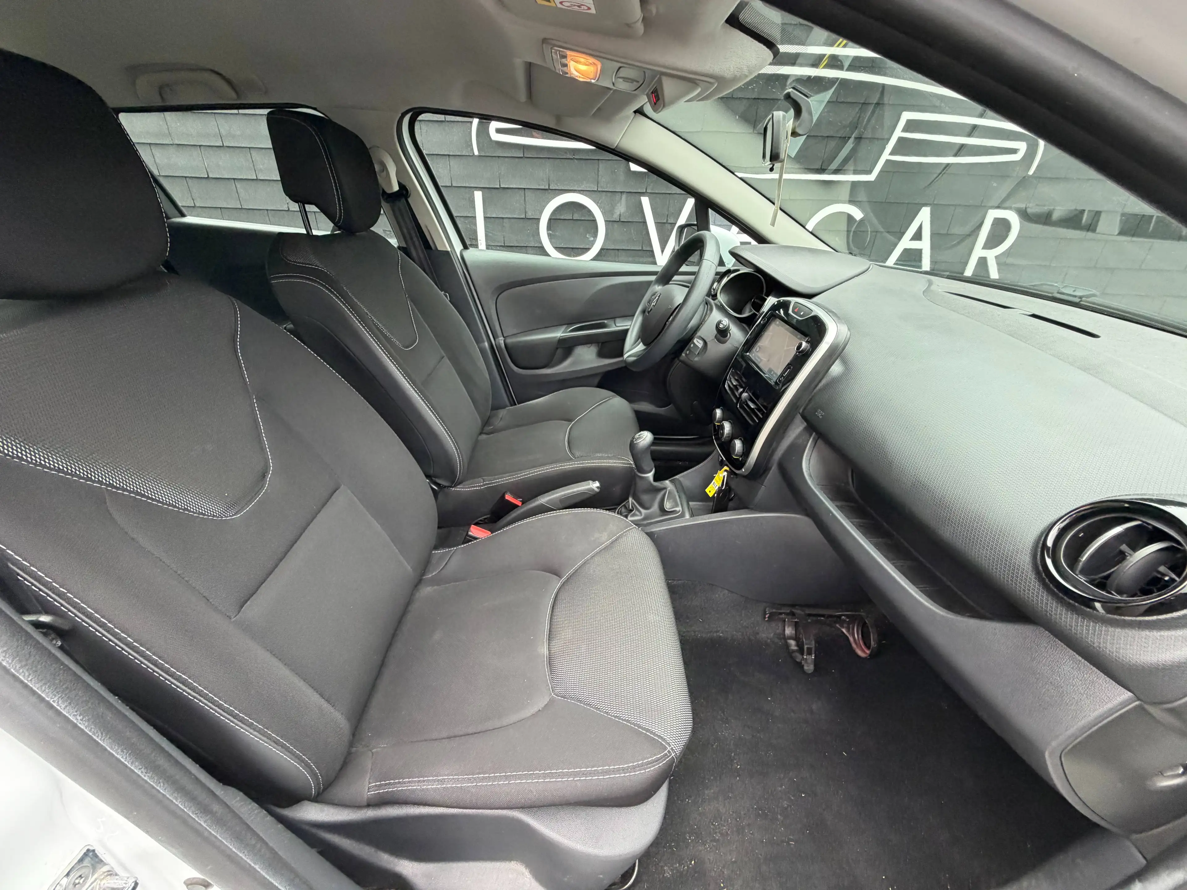 Renault Clio 0.9 TCe+AIRCO+NAVI+EURO 6B — photo 9