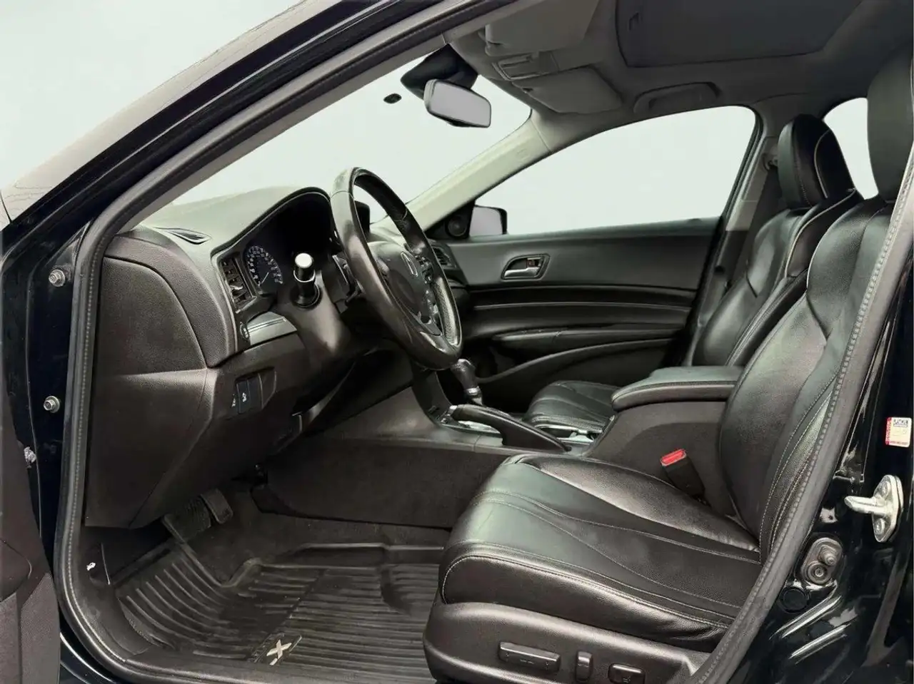 Acura ILX photo Acura ILX