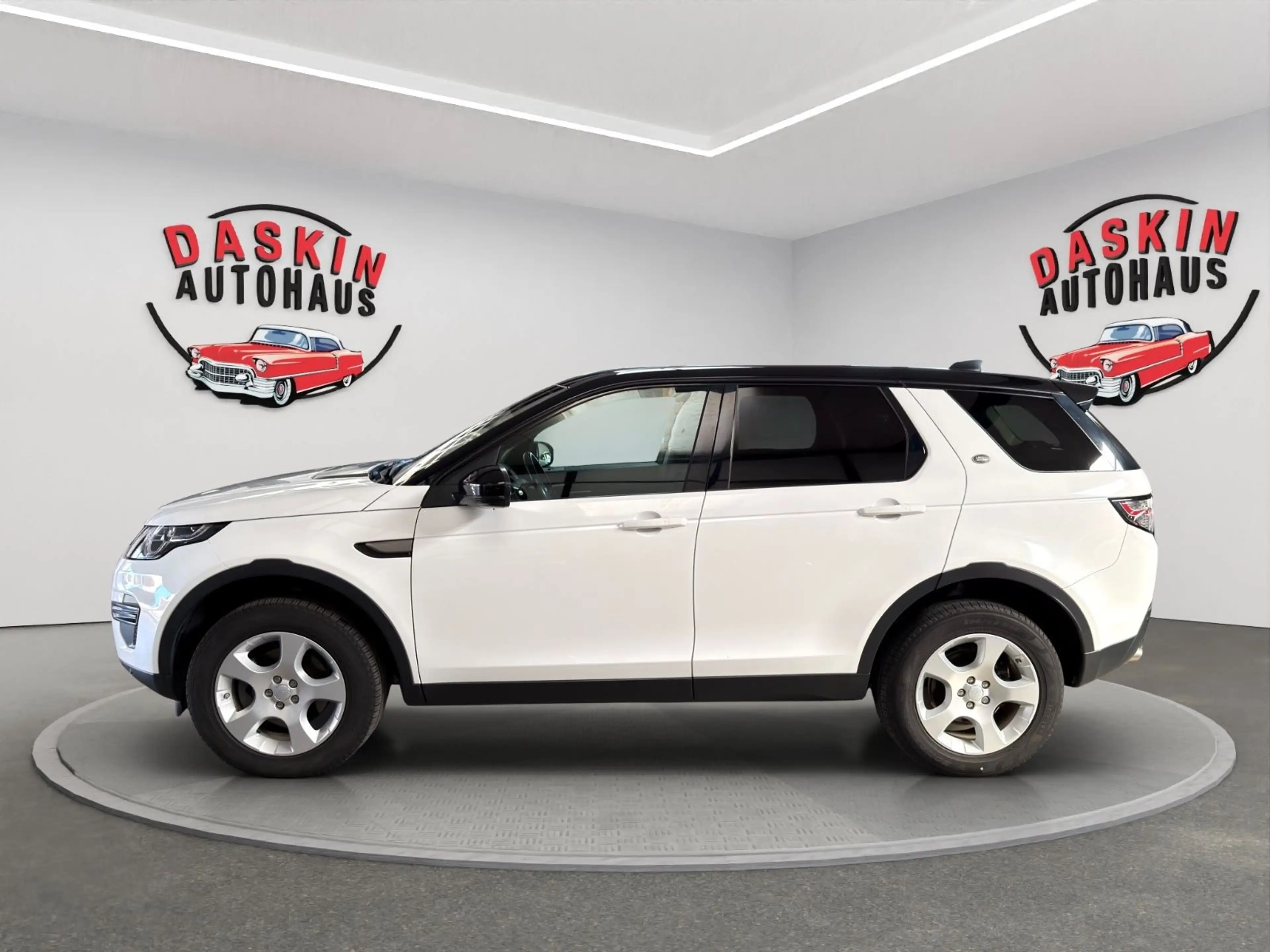 Land Rover Discovery Sport SCHECKHEFT/NAVI/KAMERA/TÜV NEU — photo 4