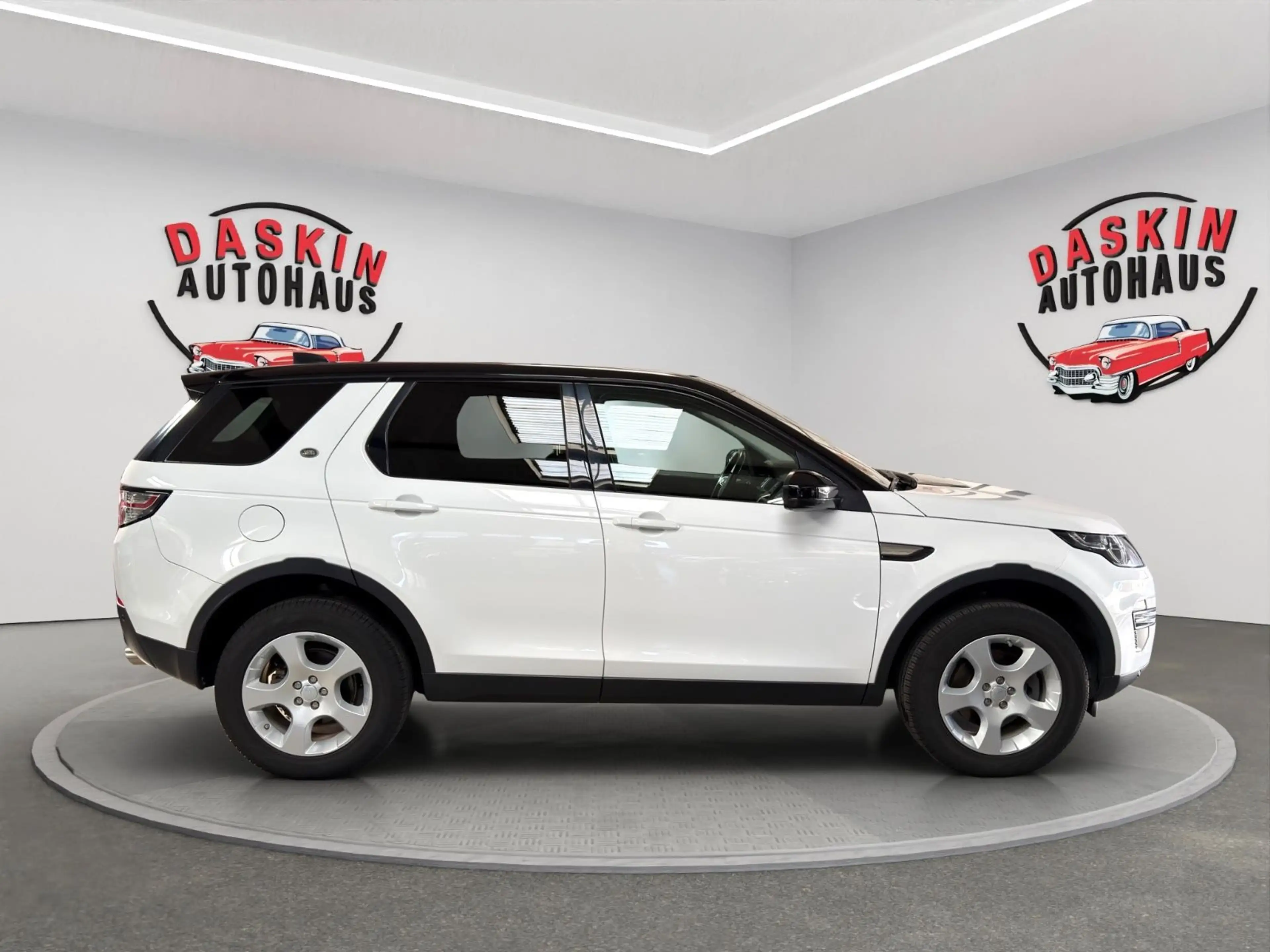 Land Rover Discovery Sport SCHECKHEFT/NAVI/KAMERA/TÜV NEU — photo 8