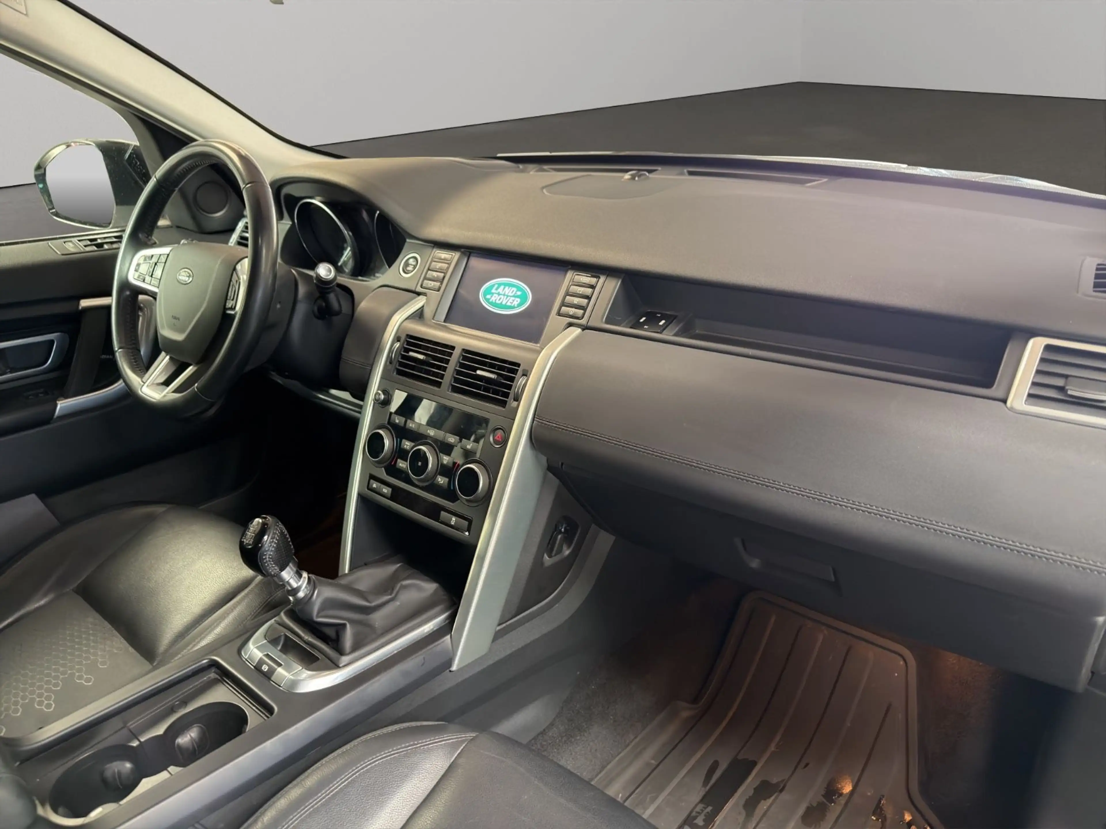 Land Rover Discovery Sport SCHECKHEFT/NAVI/KAMERA/TÜV NEU — photo 13