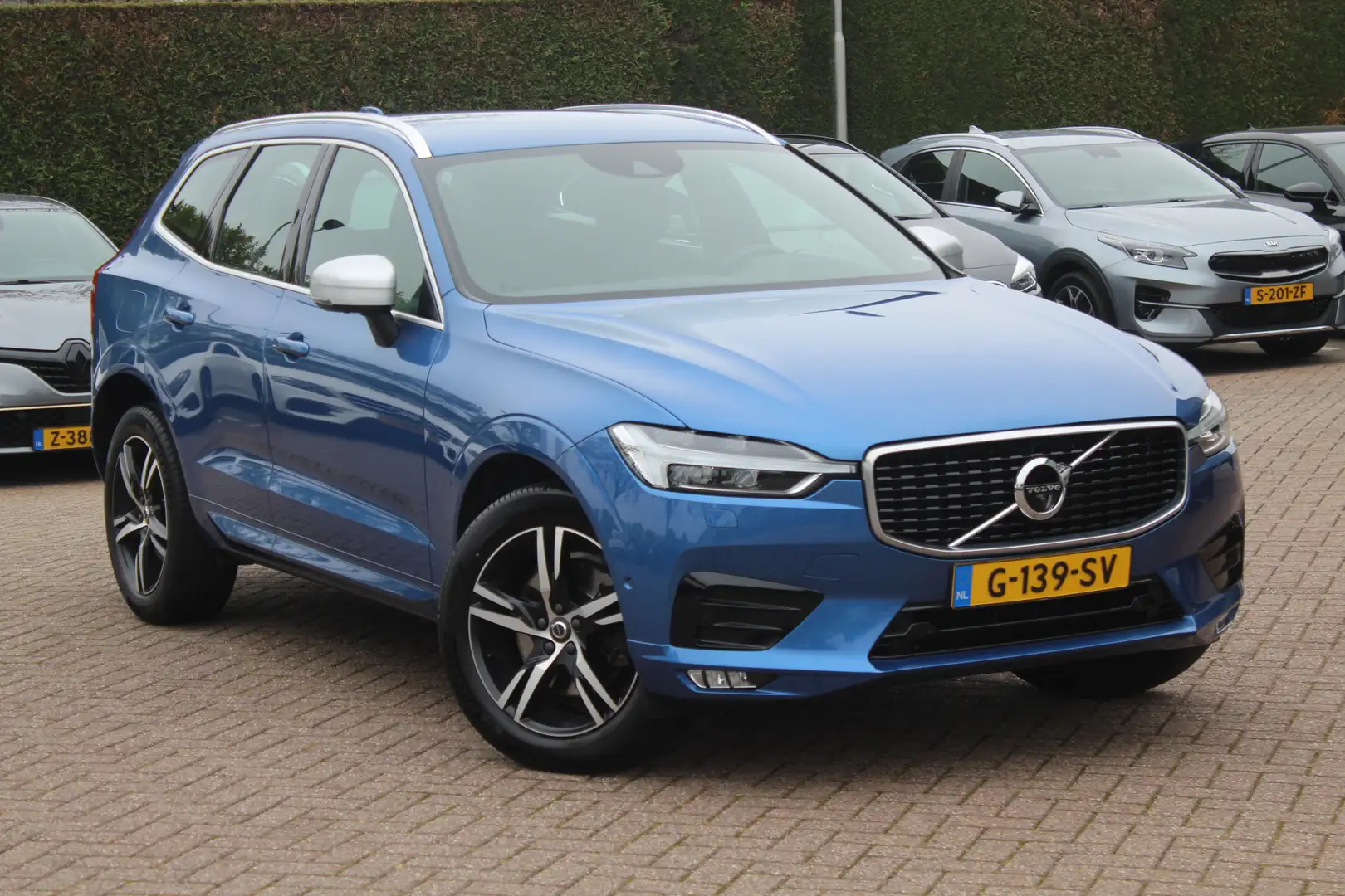 Volvo XC60 2.0 T4 R-Design / 360Camera / Leder&Alcantara / 20 Niebieski - 1
