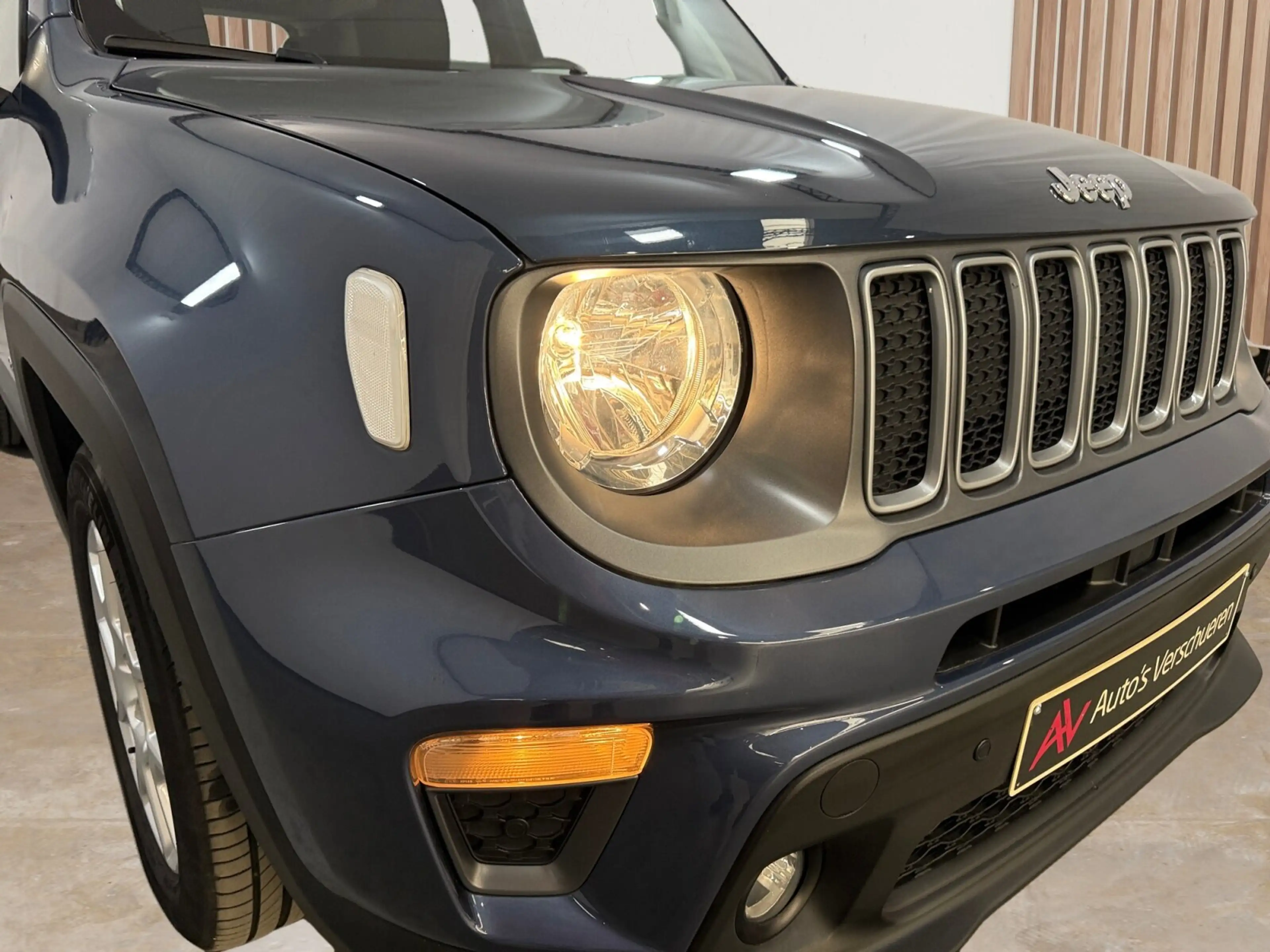 Jeep Renegade 1.5T e-Hybrid Limited ** Adaptive Cruise | Keyl... — photo 4