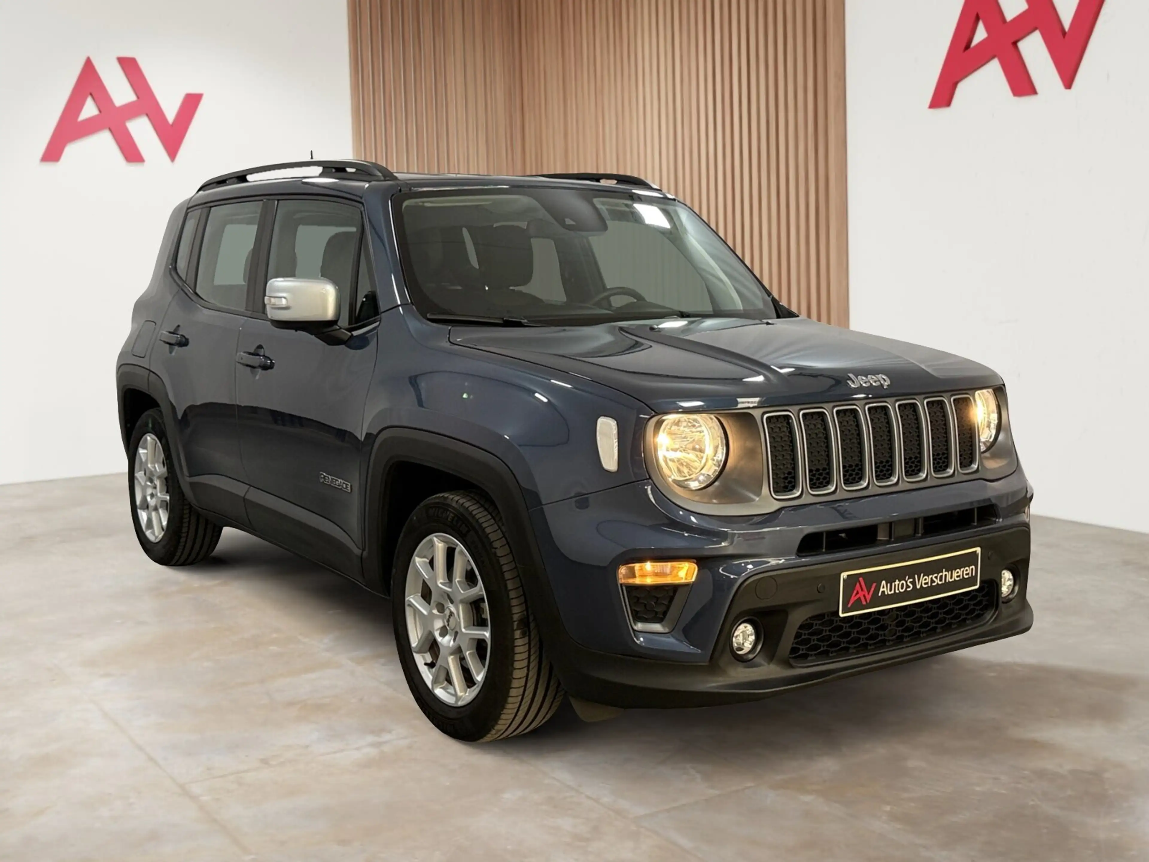 Jeep Renegade 1.5T e-Hybrid Limited ** Adaptive Cruise | Keyl... — photo 3