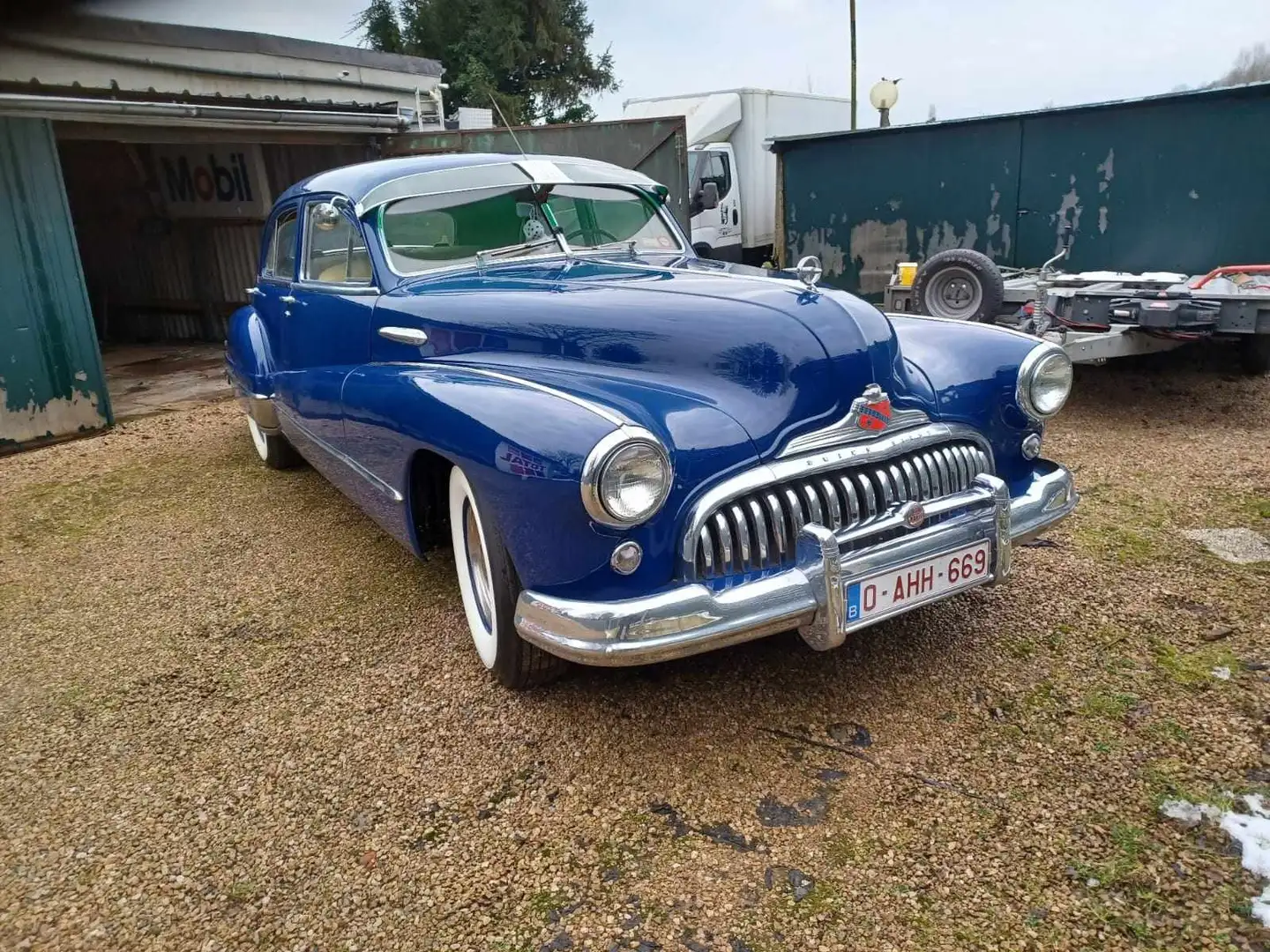 Buick Roadmaster - 2