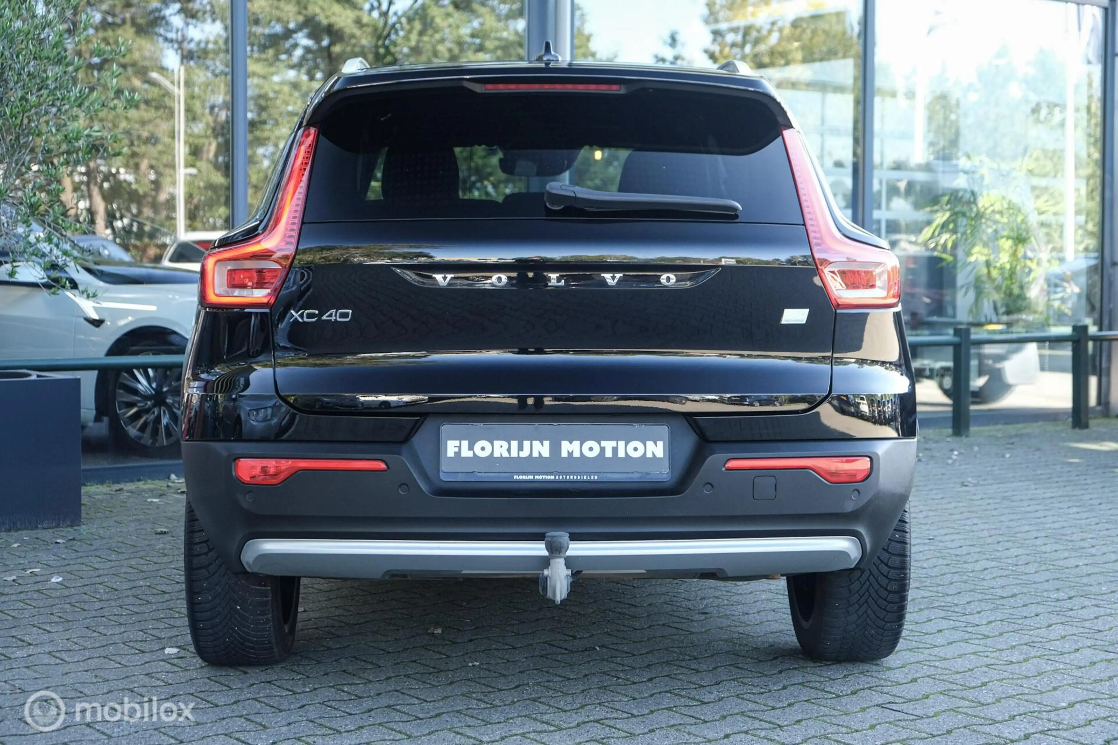 Volvo XC40 1.5 T5 Plug-in hybrid Ultimate Bright | Pano | Har — photo 7