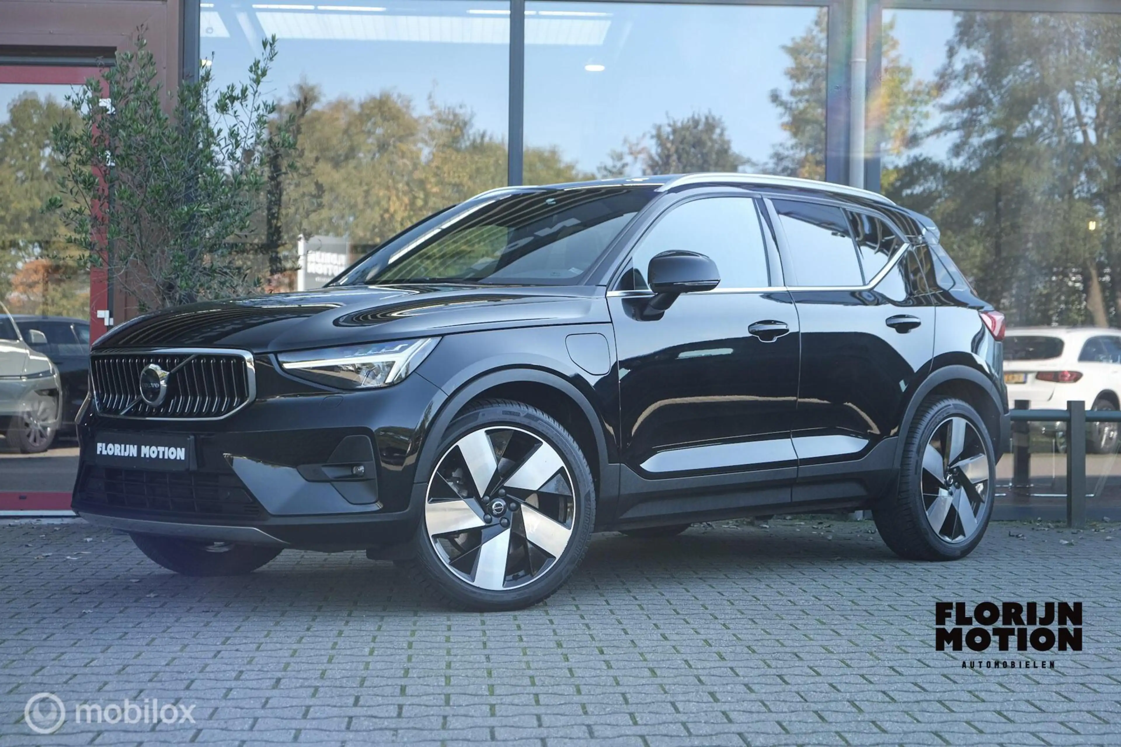 Volvo XC40 1.5 T5 Plug-in hybrid Ultimate Bright | Pano | Har