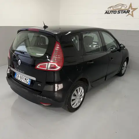 Renault Scenic view 4