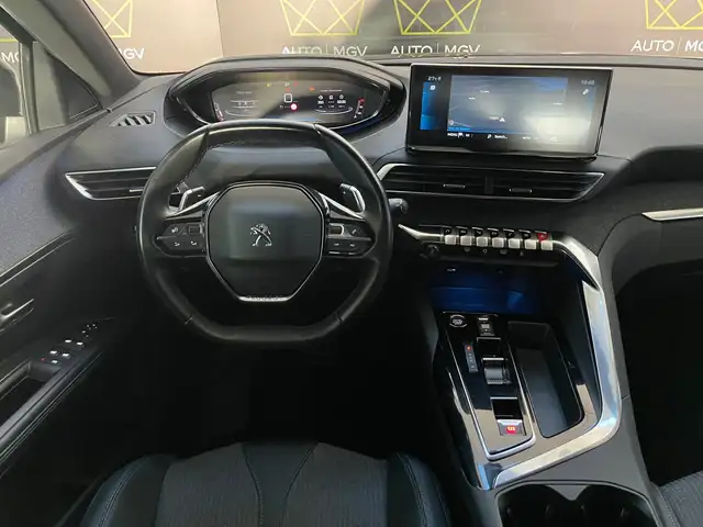Peugeot 5008 view 11