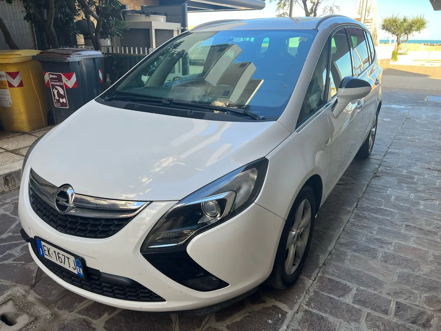Opel Zafira Tourer 2.0 cdti Elective 130cv Bianco - 1
