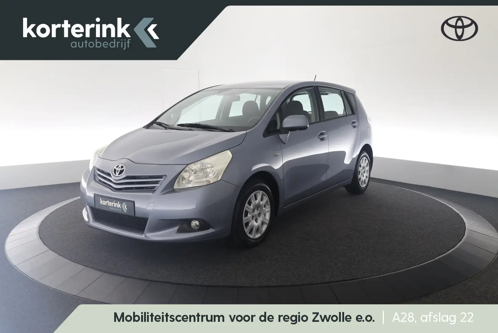 Toyota Verso 1.6 VVT-i Aspiration Bleu - 1