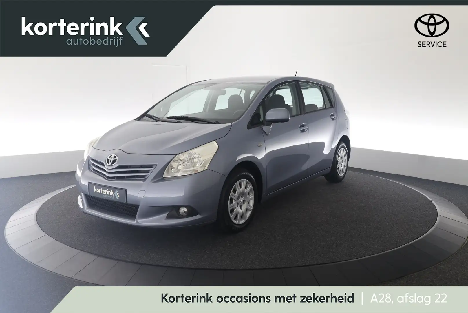Toyota Verso 1.6 VVT-i Aspiration Blauw - 1