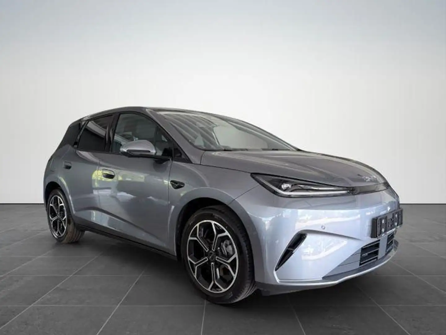 BYD Dolphin G DM-i Comfort /PANO/SHZ/SOFORT 156 kW (212 PS), ... Grau - 2