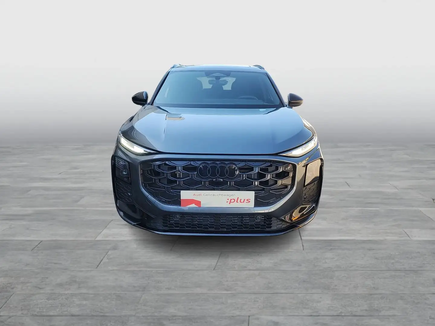 Audi Q3 TFSI quattro 150 kW Grau - 2