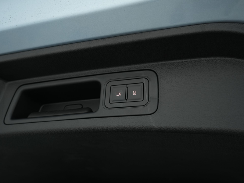 BYD Seal U 1.5 T DM-I 323PK AWD DESIGN | 1300 kg trekgewicht — photo 18