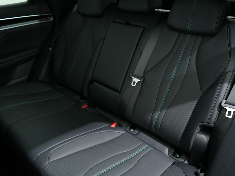 BYD Seal U 1.5 T DM-I 323PK AWD DESIGN | 1300 kg trekgewicht — photo 5