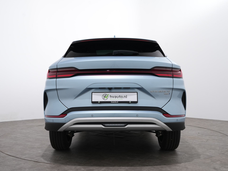 BYD Seal U 1.5 T DM-I 323PK AWD DESIGN | 1300 kg trekgewicht — photo 32