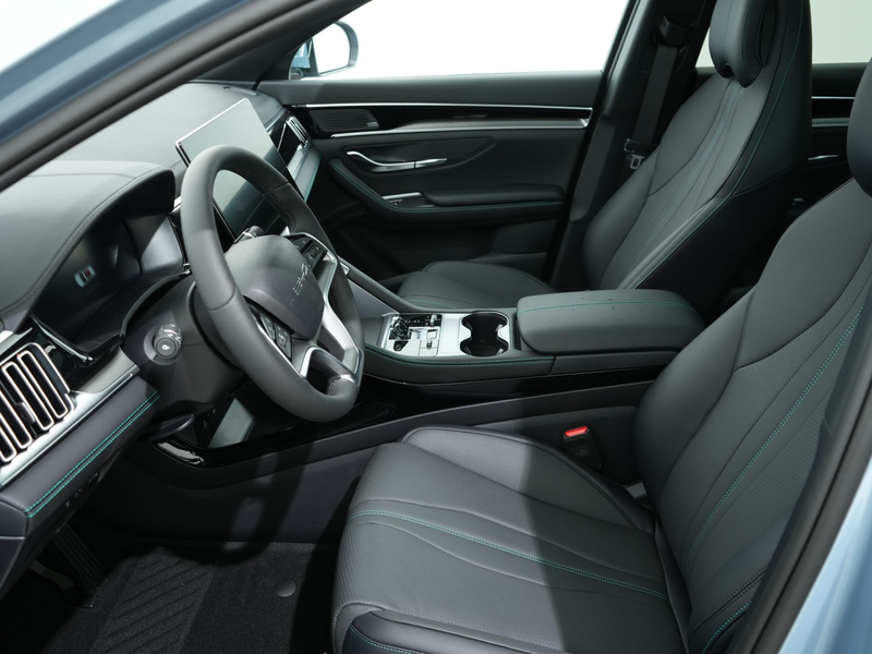 BYD Seal U 1.5 T DM-I 323PK AWD DESIGN | 1300 kg trekgewicht — photo 29