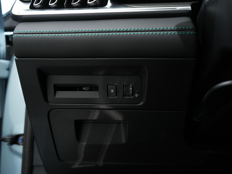 BYD Seal U 1.5 T DM-I 323PK AWD DESIGN | 1300 kg trekgewicht — photo 45