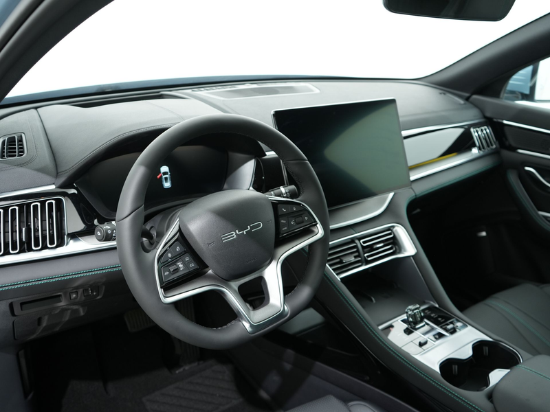 BYD Seal U 1.5 T DM-I 323PK AWD DESIGN | 1300 kg trekgewicht — photo 30