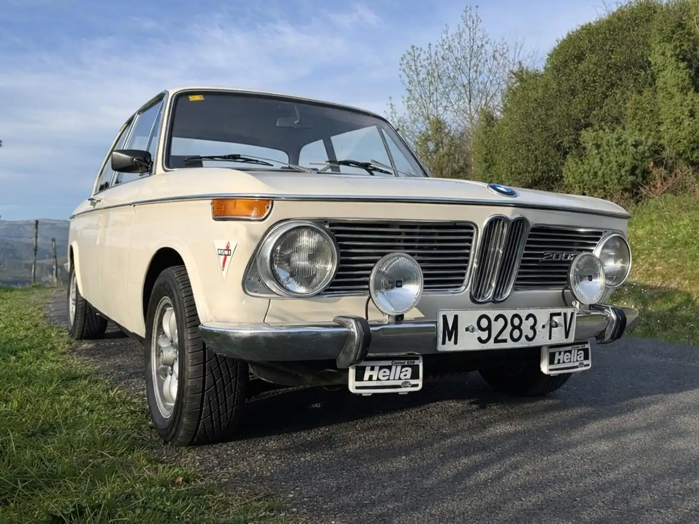 BMW 2002 2002 ti Weiß - 1