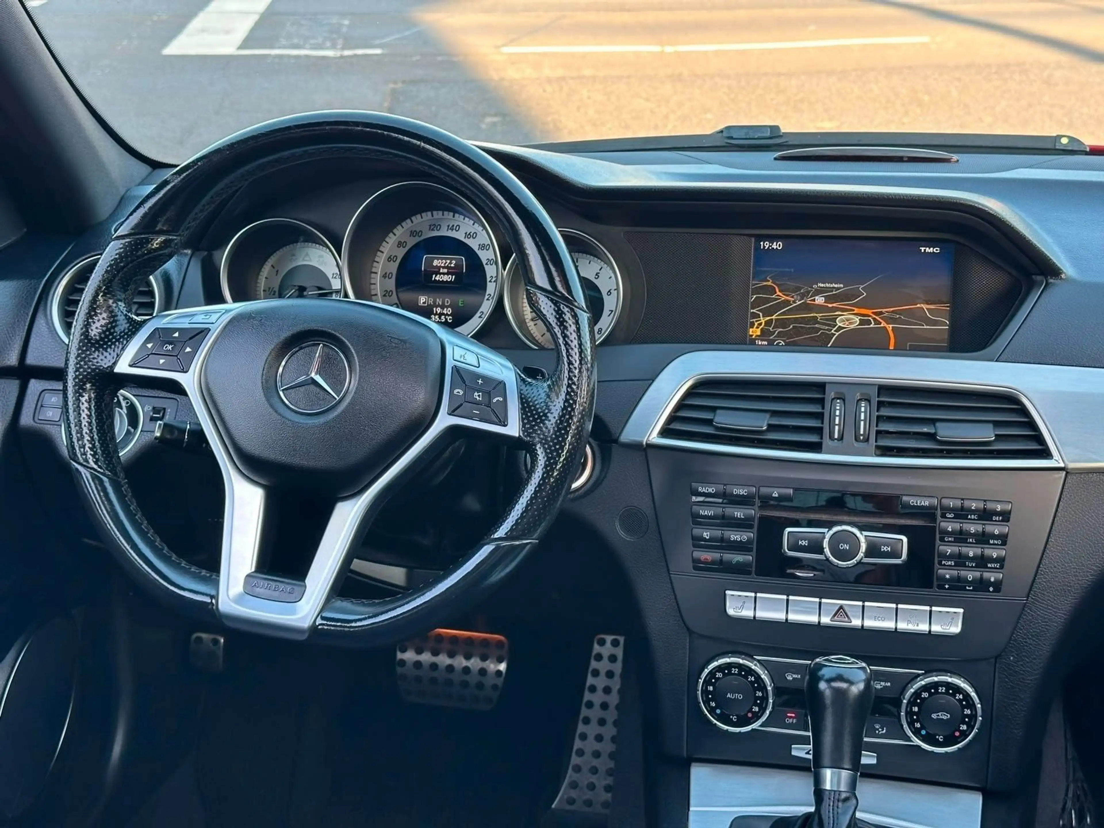Mercedes-Benz C 350 Avantgarde AMG 4x4. PANO. NAVI. AHK — photo 10