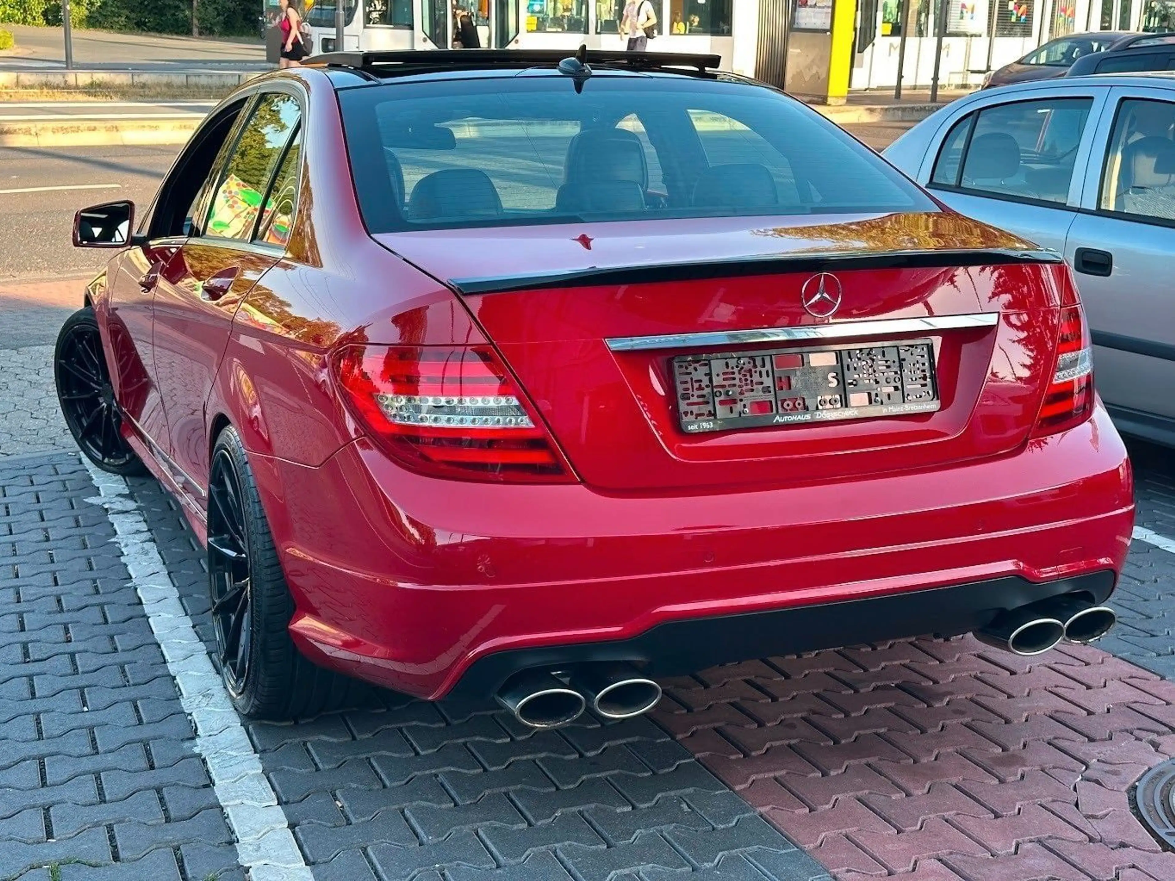Mercedes-Benz C 350 Avantgarde AMG 4x4. PANO. NAVI. AHK — photo 5