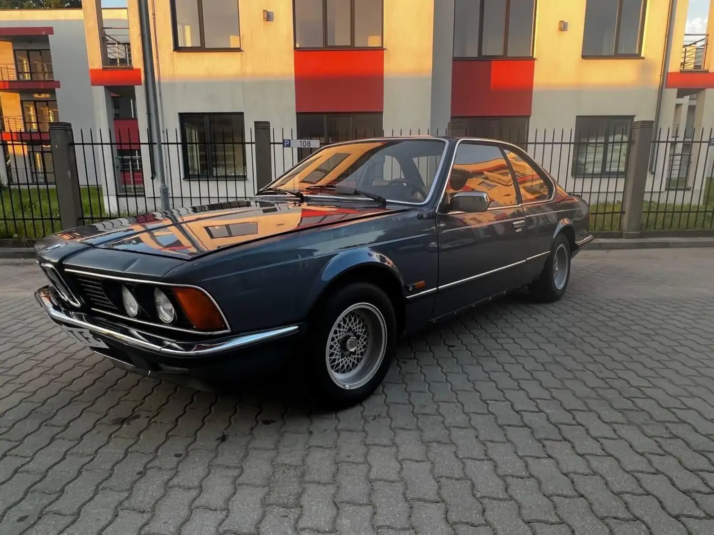 BMW 628 628CSi Niebieski - 2