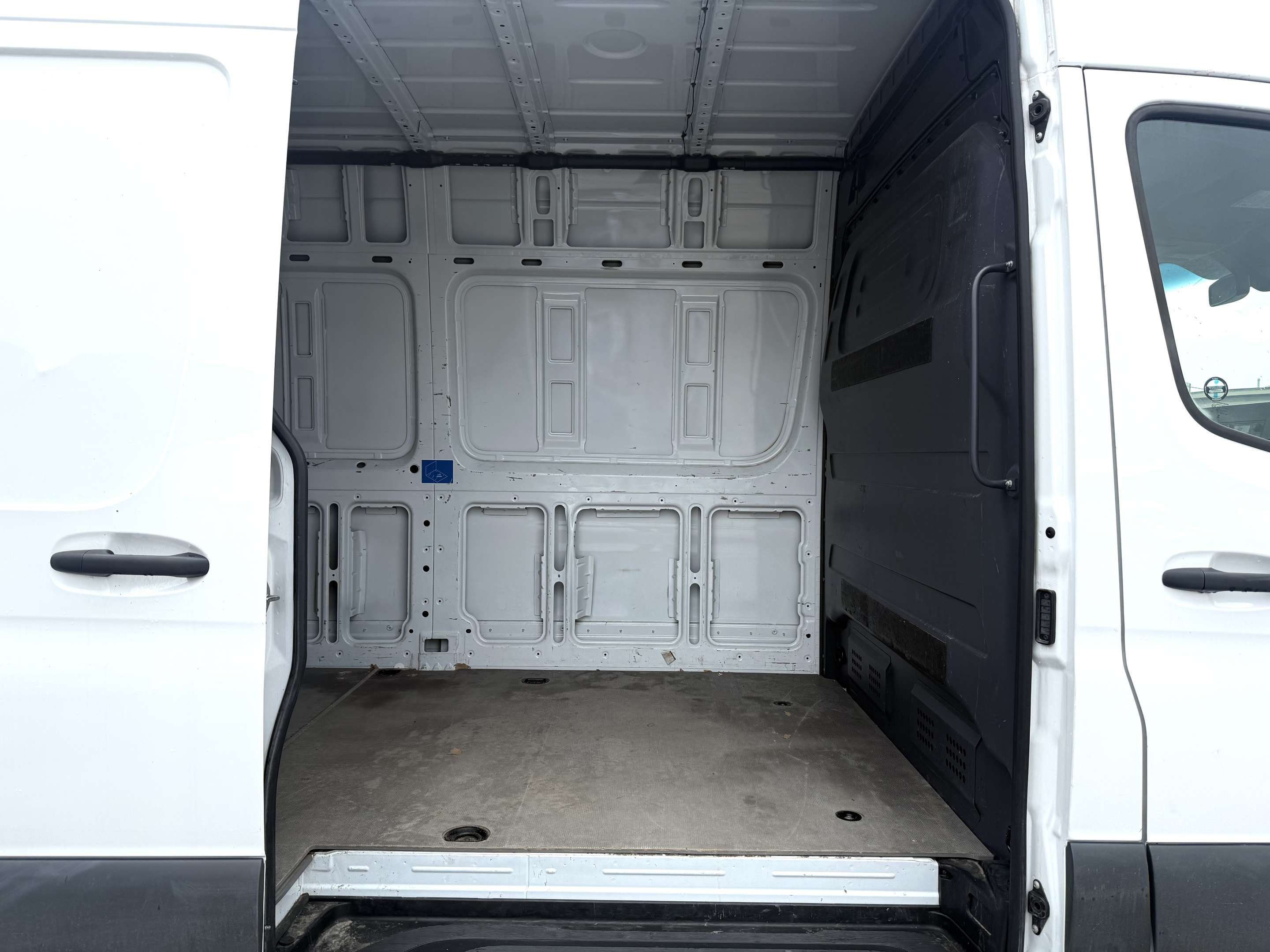 Image 12