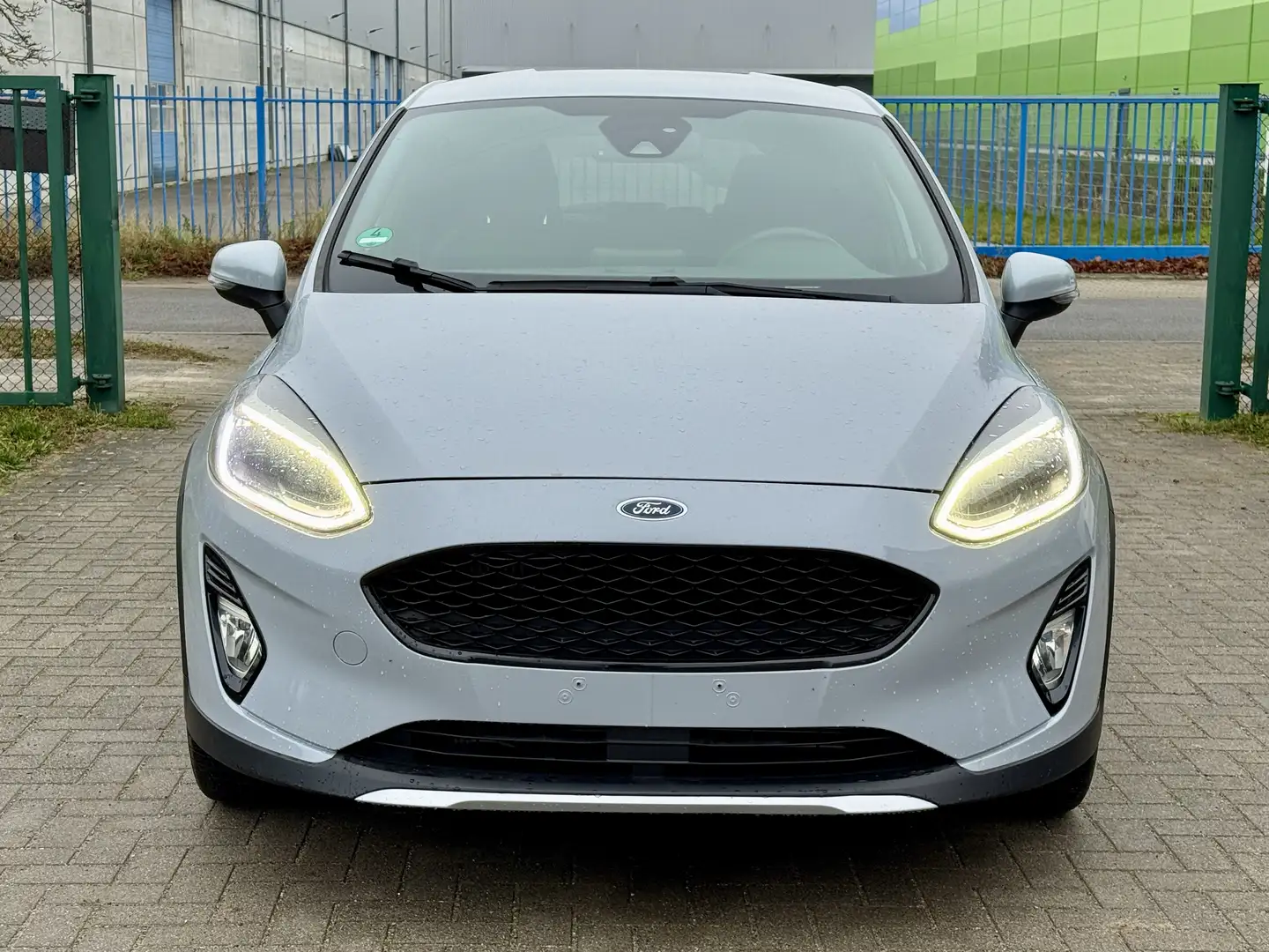 Ford Fiesta Active Plus, Automatik, LED, Navi, Tempomat, BLISK Silber - 2
