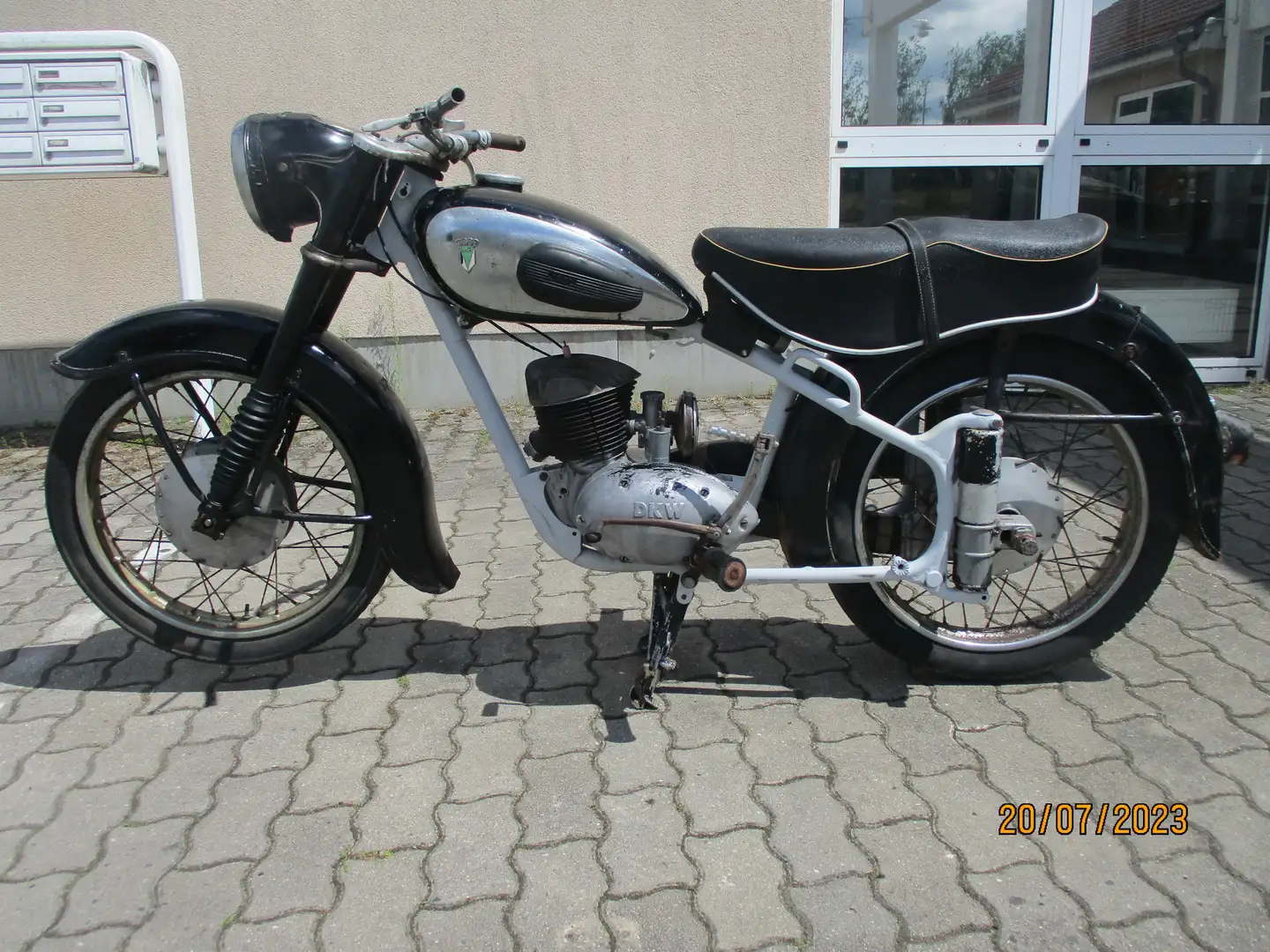 DKW RT 200 Negro - 1