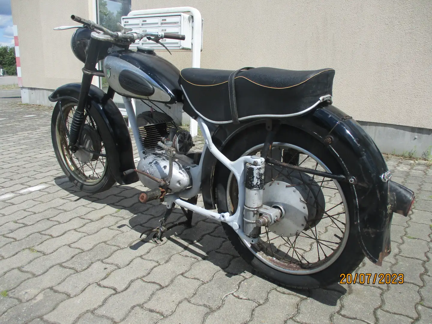 DKW RT 200 Negro - 2