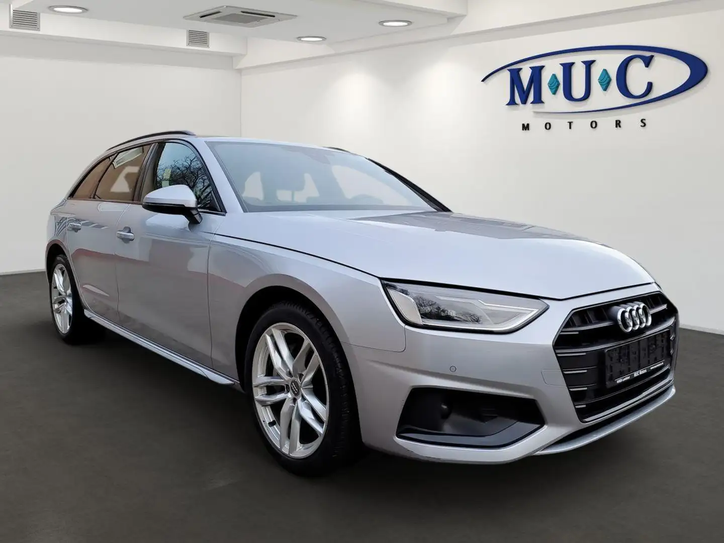 Audi A4 40 TDI advanced~Leder~MemorySitze~AHK Silber - 2