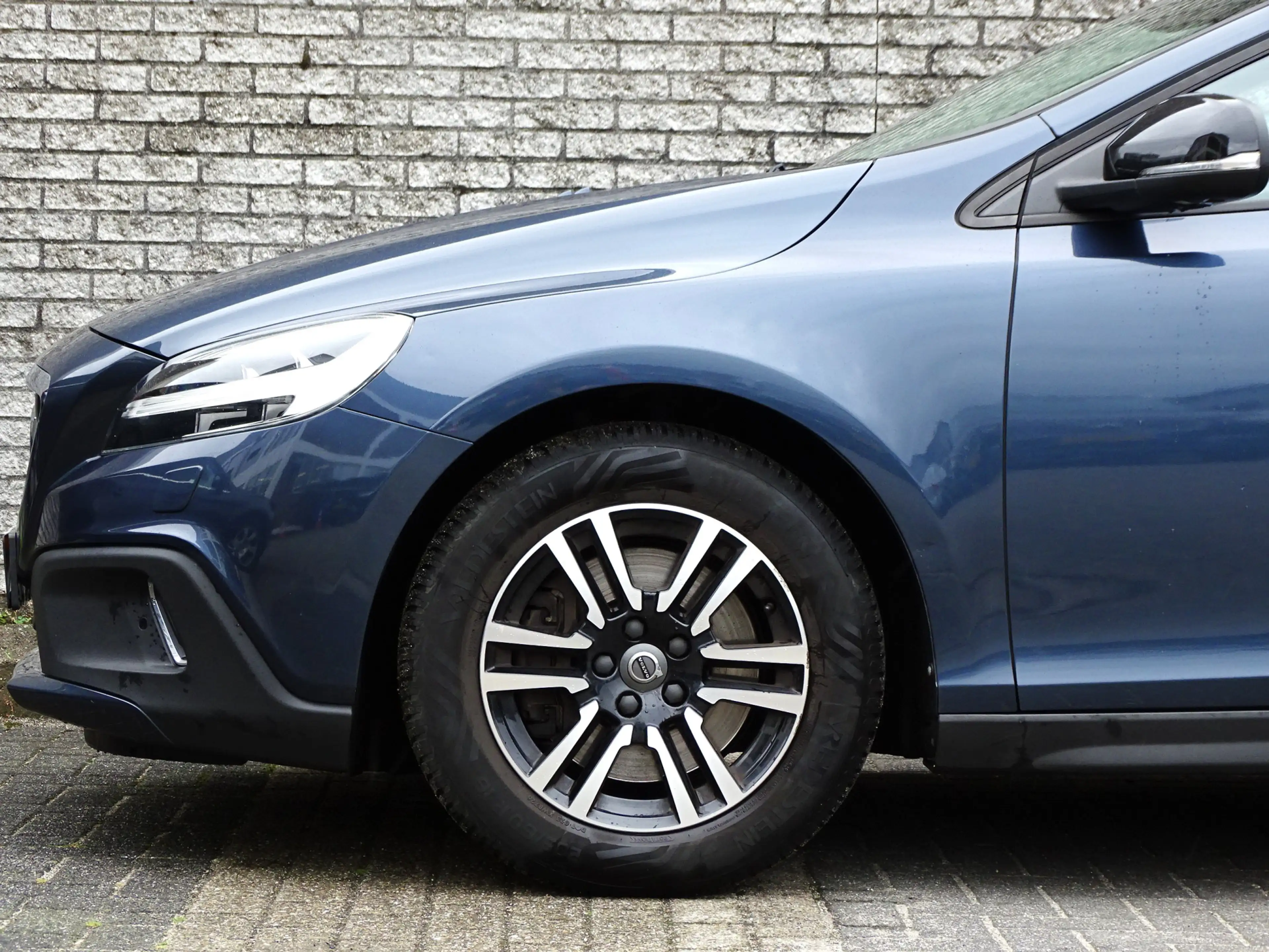 Volvo V40 Cross Country 1.5 T3 Nordic+ | leder | afn trekhaak | adap cruis — photo 5