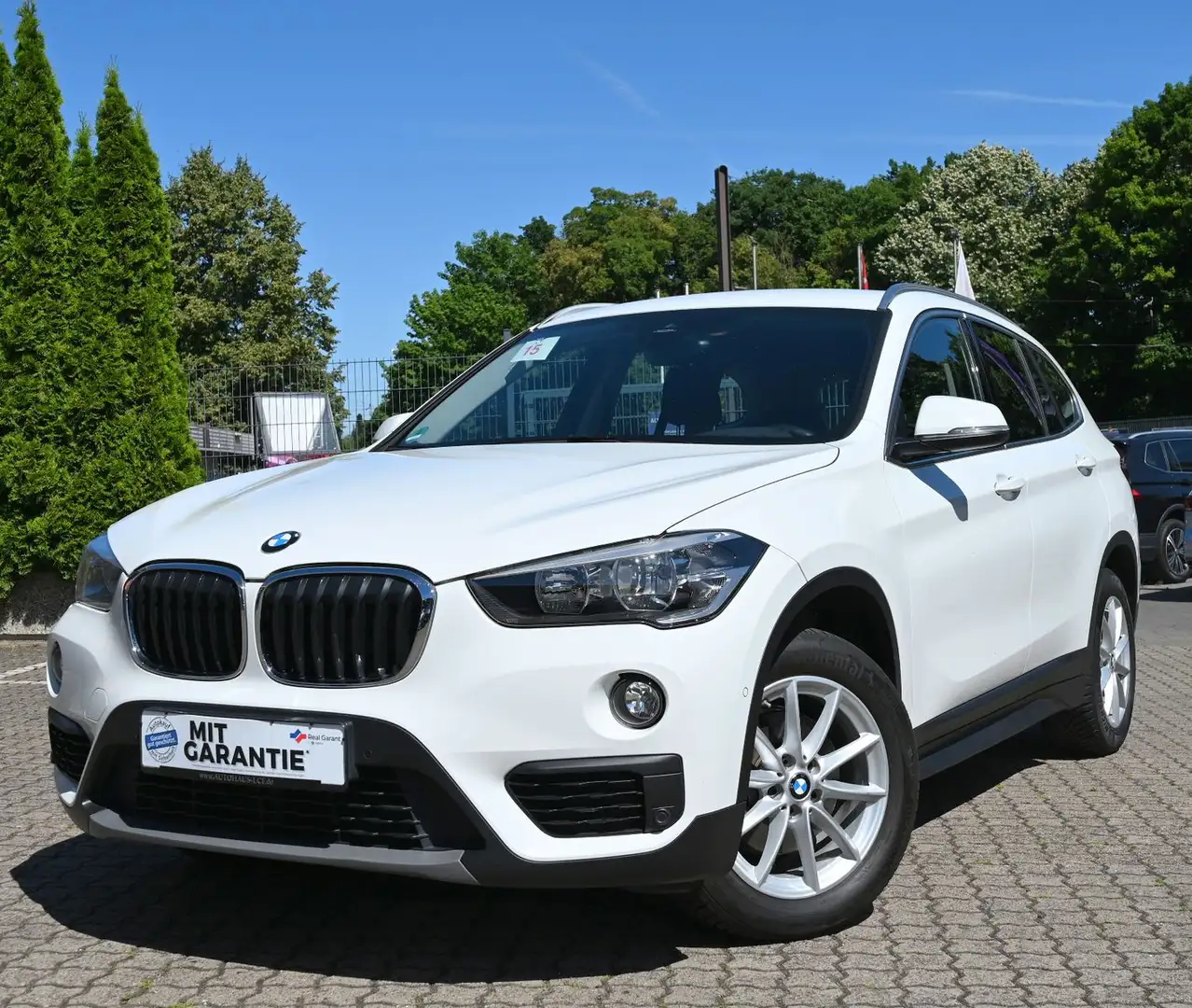 BMW X1 sDrive18 i Advantage Navi 2x PDC 2.Hd Mod2017 Blanc - 1