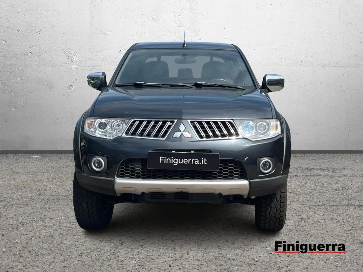 Mitsubishi L200 L200 2.5 DI-D/178CV DC Intense Plus Nero - 2