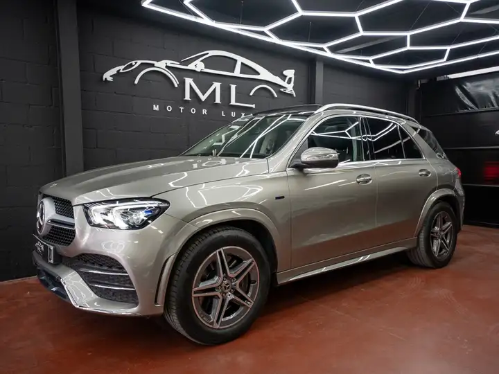 Mercedes-Benz GLE 2021, foto 3