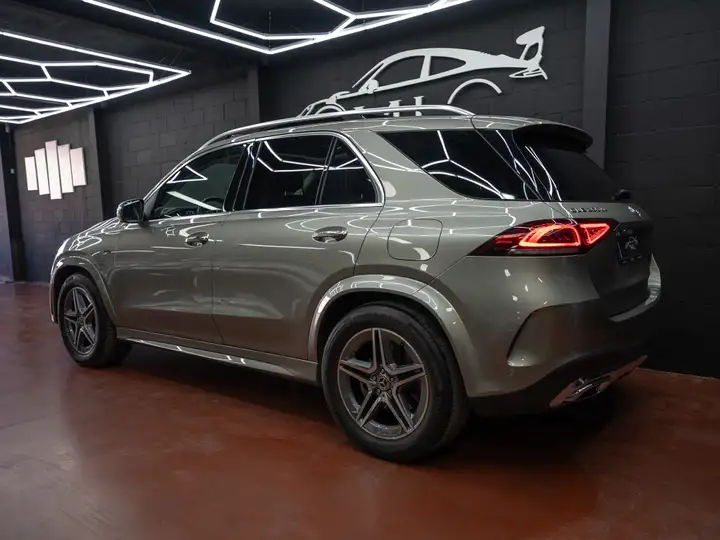 Mercedes-Benz GLE 2021, foto 11