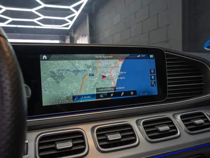 Mercedes-Benz GLE 2021, foto 20