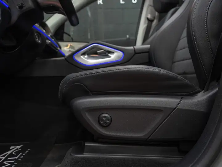 Mercedes-Benz GLE 2021, foto 35