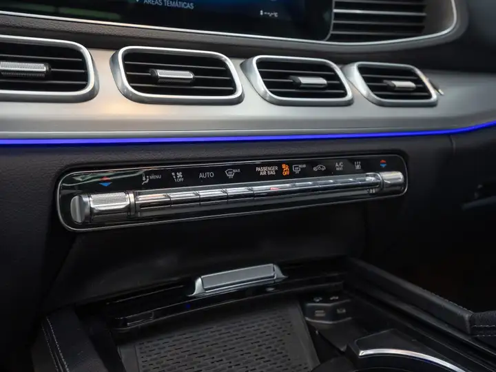 Mercedes-Benz GLE 2021, foto 25
