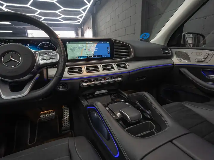 Mercedes-Benz GLE 2021, foto 19