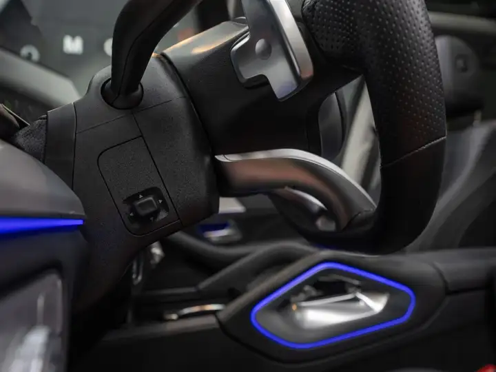 Mercedes-Benz GLE 2021, foto 34