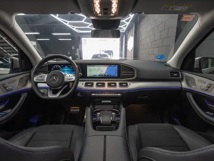 Mercedes-Benz GLE 2021, foto 4
