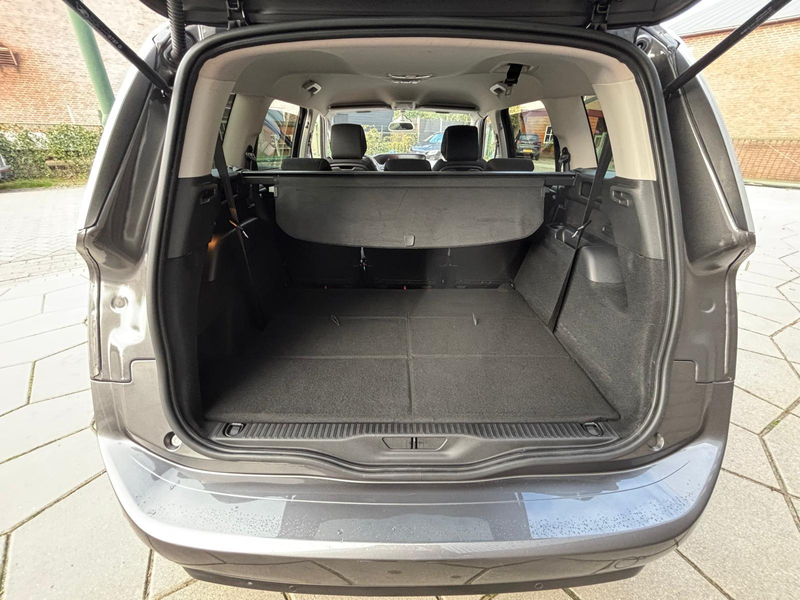 Citroen Grand C4 SpaceTourer 1.2 P.T. Business | 7-Persoons |All-Season 4x| Pan — photo 24