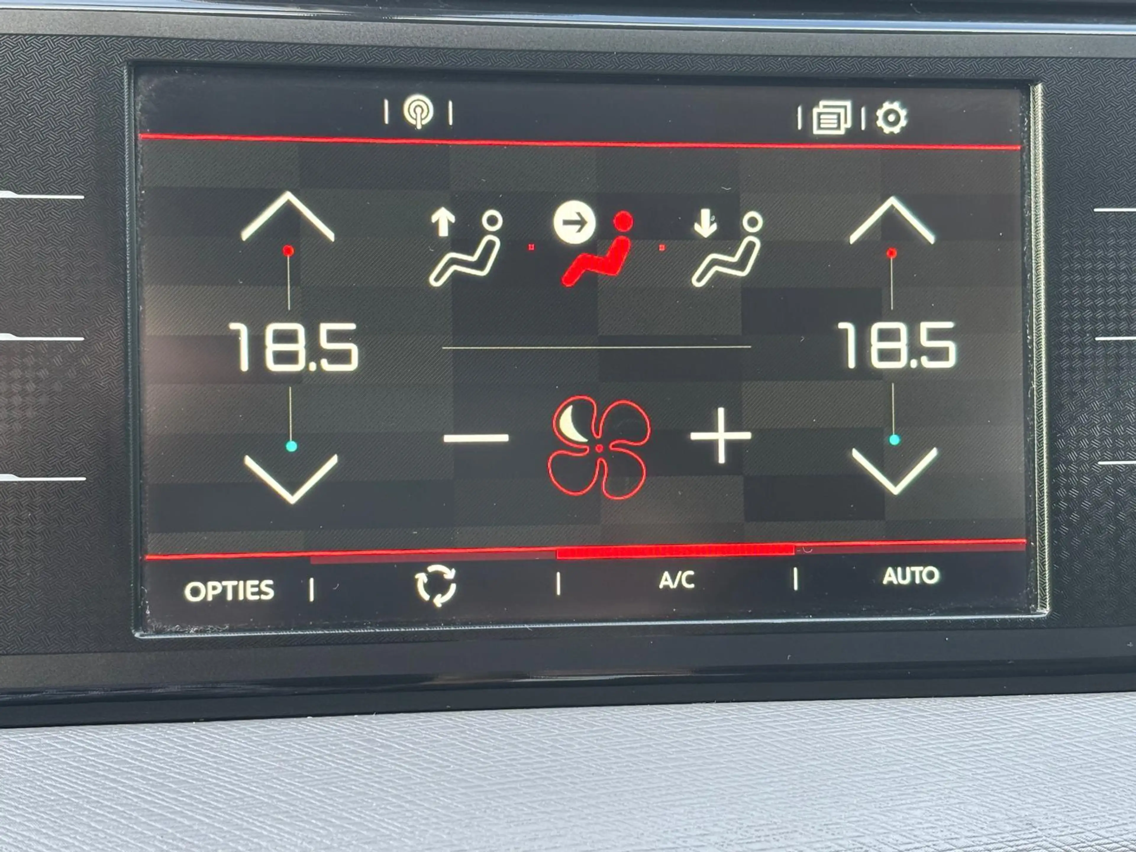Citroen Grand C4 SpaceTourer 1.2 P.T. Business | 7-Persoons |All-Season 4x| Pan — photo 16