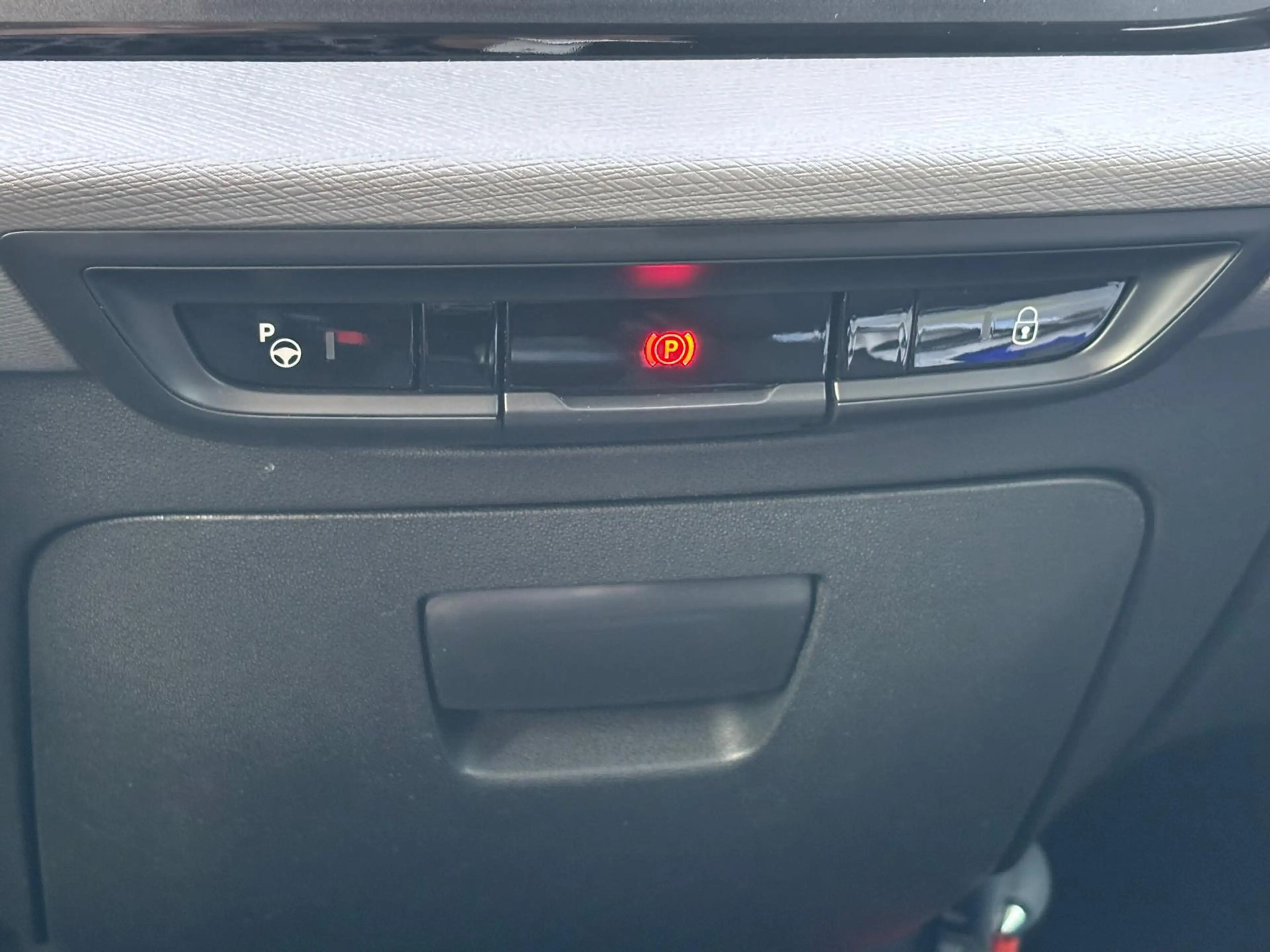 Citroen Grand C4 SpaceTourer 1.2 P.T. Business | 7-Persoons |All-Season 4x| Pan — photo 17